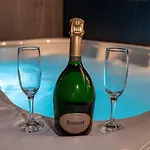 Esbly, Jacuzzi, Terrasse, Disneyland Esbly