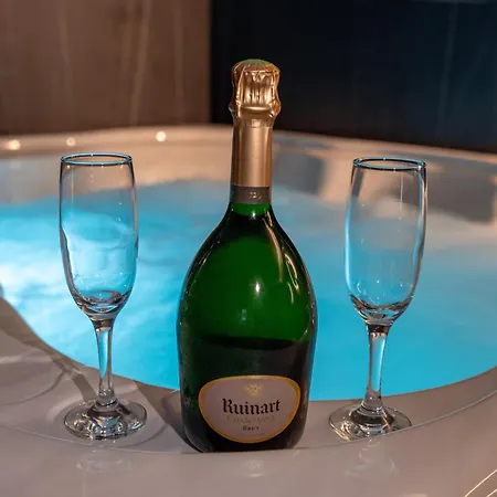 Esbly, Jacuzzi, Terrasse, Disneyland * Esbly