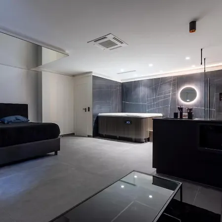 Esbly, Jacuzzi, Terrasse, Disneyland Apartament *