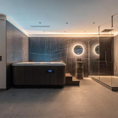 Esbly, Jacuzzi, Terrasse, Disneyland Esbly