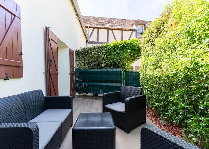 Esbly, Jacuzzi, Terrasse, Disneyland Esbly